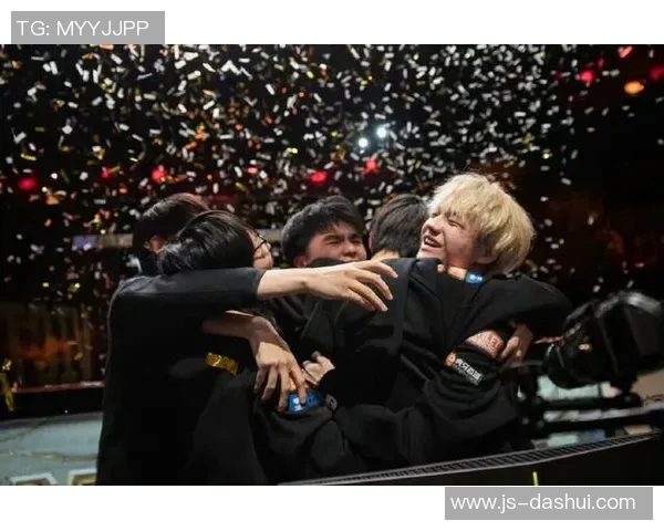 探讨FPX在英雄联盟赛场上的节奏掌控与战术创新分析实时新闻 探讨FPX在英雄联盟赛场上的节奏掌控与战术创新分析实时新闻